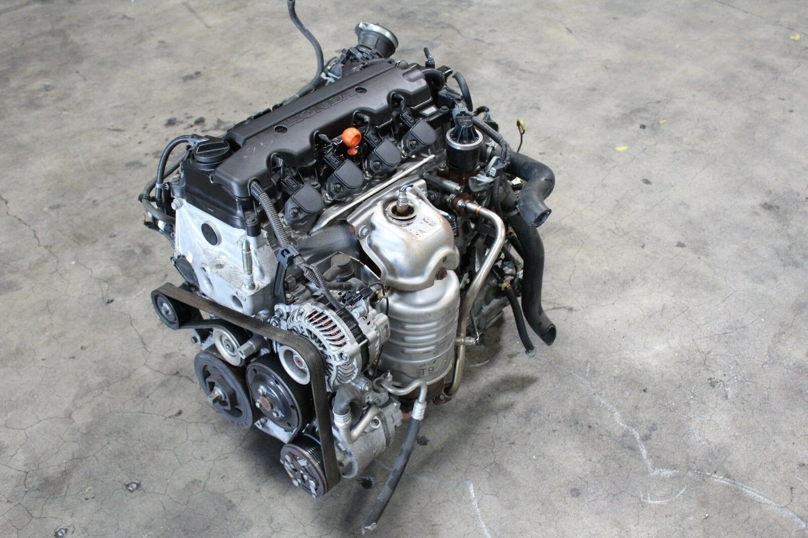 Двигатель r18a Honda. Двигатель ho r18a VTEC Civic 1.8 x. 7 Civic моторы. Двигатель f5r.